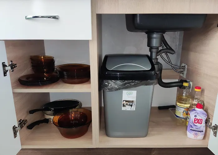 Maya's Airport Lägenhet