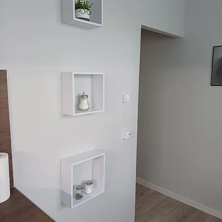 Maya's Airport Апартамент София